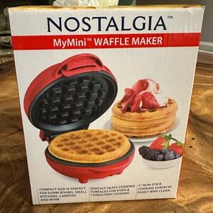 Nostalgia MyMini Waffle Maker